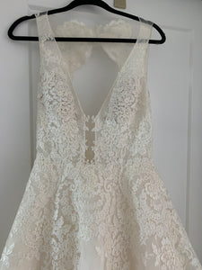 Jude Jowilson '2019 Olivia ' wedding dress size-02 PREOWNED