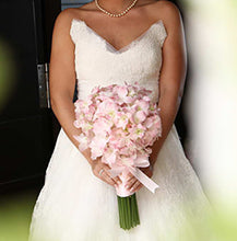 Load image into Gallery viewer, Monique Lhuillier &#39;Promise&#39; - Monique Lhuillier - Nearly Newlywed Bridal Boutique - 3
