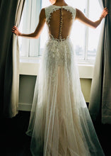 Load image into Gallery viewer, Galina Signature &#39;SWG722&#39; size 0 used wedding dress back view on bride
