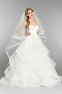 Hayley Paige 'Londyn' size 10 new wedding dress front view on model