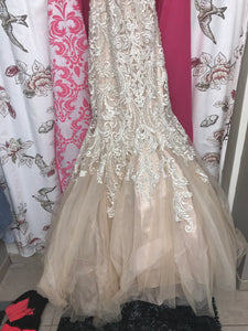 Allure Bridals 'C388' size 2 new wedding dress view of train