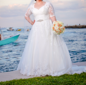 Stella York 'SY016563' wedding dress size-16 PREOWNED