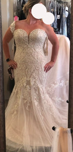 Essense of Australia 'D2518' wedding dress size-12 PREOWNED