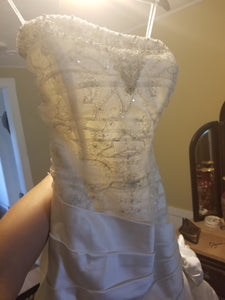 Mon Cherie 'N/A' wedding dress size-06 PREOWNED