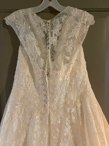 Oleg Cassini '14010530' wedding dress size-12 NEW