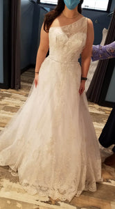 david tutera for mon cheri 'AA1495' wedding dress size-08 PREOWNED