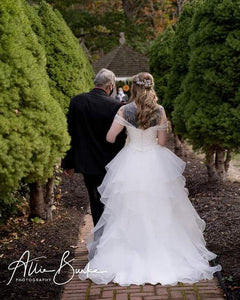 David's Bridal 'WG3830' wedding dress size-08 NEW