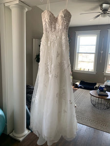 Lian Carlo '18118' wedding dress size-02 NEW