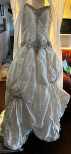 Justin Alexander '8490' wedding dress size-06 NEW