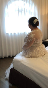 David's Bridal 'IVYCSHMR' wedding dress size-20 PREOWNED