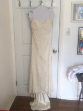Load image into Gallery viewer, Watters &#39;Inez&#39; size 6 used wedding dress front view on hanger
