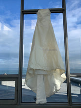 Load image into Gallery viewer,  Matthew Christopher &#39;Ritz&#39; size 8 used wedding dress front view on hanger
