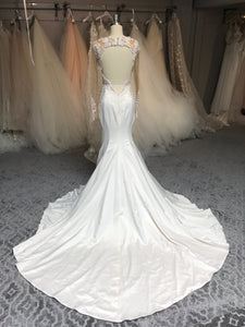 Galia Lahav 'Alora' size 6 new wedding dress back view on mannequin