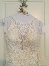 Load image into Gallery viewer, Maggie Sottero &#39;Winifred&#39; size 4 used wedding dress front view of bustline
