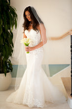 Load image into Gallery viewer, Ines Di Santo &#39;Elisavet&#39; size 4 used wedding dress front view on bride
