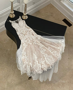 Essense of Australia 'D2548' wedding dress size-04 NEW