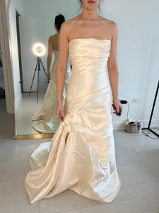 Vwidon by carla & kenneth 'VW1367 GA' wedding dress size-04 PREOWNED