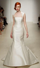 Load image into Gallery viewer, Amsale &#39;Porter&#39; wedding dress size-06 NEW
