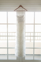 Load image into Gallery viewer, Monique Lhuillier &#39;Cheyenne&#39; size 6 used wedding dress front view on hanger
