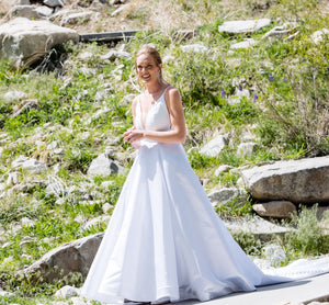 Alyssa Kristin 'AK Emerson' wedding dress size-04 PREOWNED