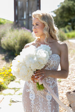 Load image into Gallery viewer, PALLAS COUTURE &#39;PAGET&#39; wedding dress size-10 PREOWNED
