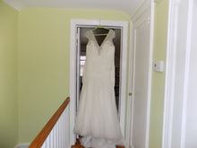 Load image into Gallery viewer, Kleinfeld &#39;Dina Davos&#39; size 20 sample wedding dress front view on hanger
