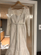 Load image into Gallery viewer, Zac Posen &#39;Lace&#39; size 6 used wedding dress back view on hanger
