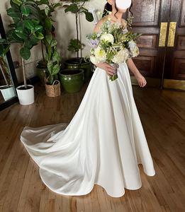 Rivini 'Lena' wedding dress size-00 PREOWNED