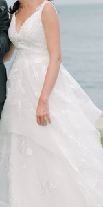 Kitty Chen 'Tara' wedding dress size-04 PREOWNED