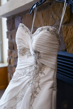 Load image into Gallery viewer, sophia tolli &#39;Classic, Romantic, Fit to Flare &#39; wedding dress size-08 PREOWNED
