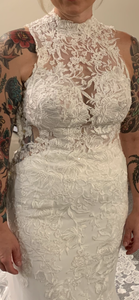 Essense of Australia 'D3009' wedding dress size-06 SAMPLE