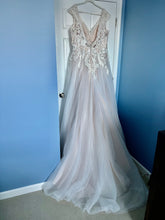 Load image into Gallery viewer, Allure Bridals &#39;3169&#39; wedding dress size-20 NEW
