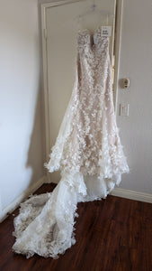 Maggie Sottero 'Ryker' wedding dress size-08 NEW