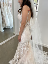 Load image into Gallery viewer, Eddy K. &#39;CT278&#39; wedding dress size-08 NEW
