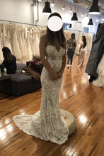 Load image into Gallery viewer, BERTA &#39;Ivory 15-109&#39; wedding dress size-02 SAMPLE
