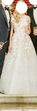 Load image into Gallery viewer, Reem Acra &#39;Open Your Heart&#39; wedding dress size-02 PREOWNED
