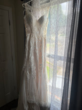 Load image into Gallery viewer, Lillian West &#39;66143&#39; wedding dress size-04 PREOWNED
