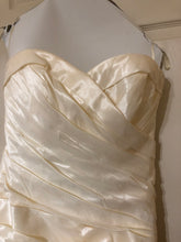 Load image into Gallery viewer, Mori Lee &#39;Beautiful Strapless&#39; size 12 used wedding dress front view close up
