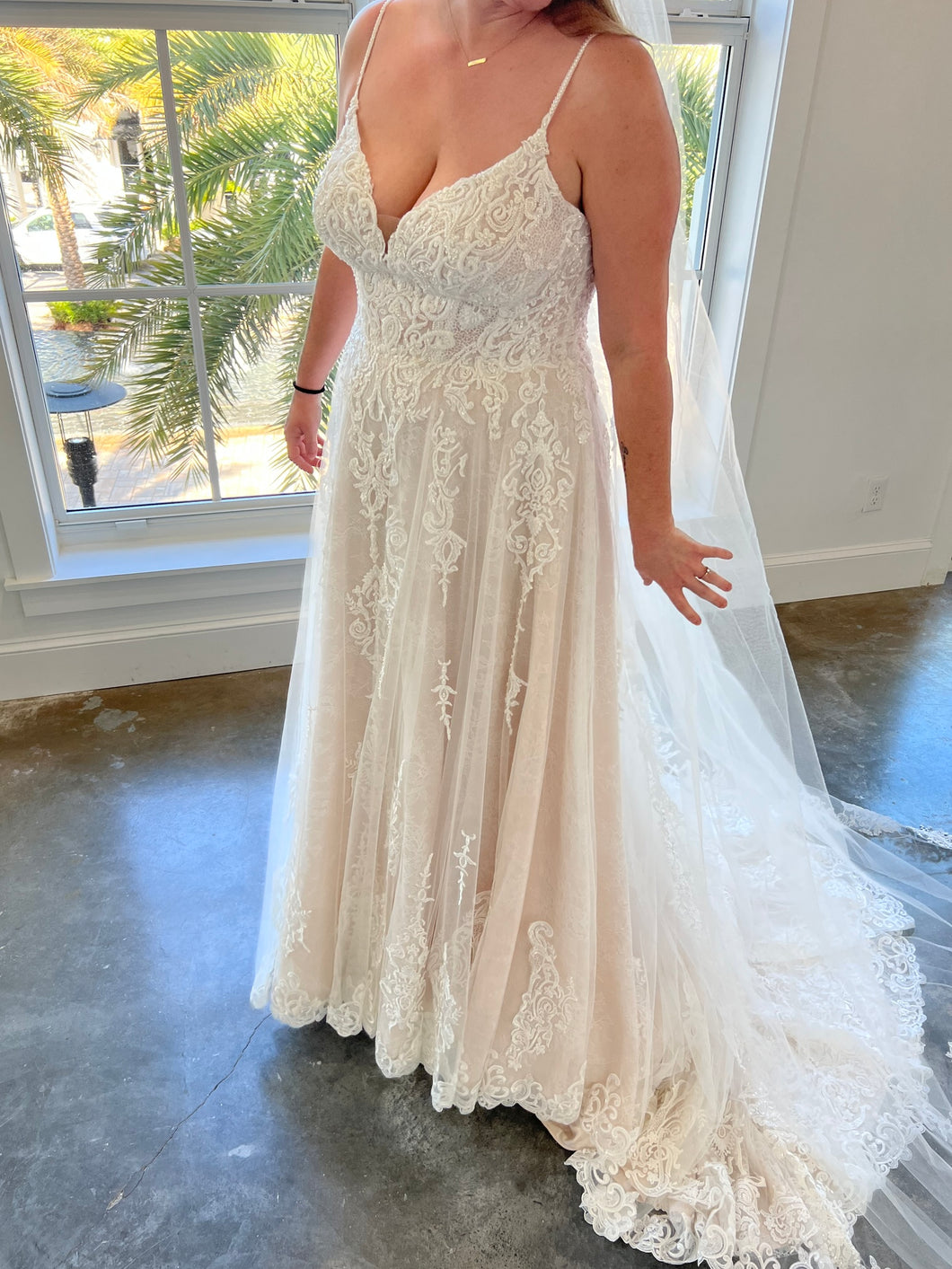 Martina Liana '974' wedding dress size-16 NEW