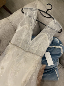Monique Lhuillier 'Veronique' wedding dress size-08 NEW