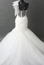 Load image into Gallery viewer, Pnina Tornai &#39;Love 14492&#39; wedding dress size-06 NEW
