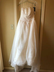 Vera Wang White 'VW351178' wedding dress size-10 NEW