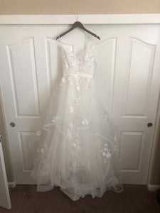 Casablanca 'BL219 Sweet' size 8 new wedding dress front view on hanger