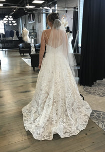 Allure Bridals '9602' wedding dress size-08 NEW