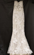 Load image into Gallery viewer, Mira Zwillinger &#39;Joelle&#39; wedding dress size-00 NEW
