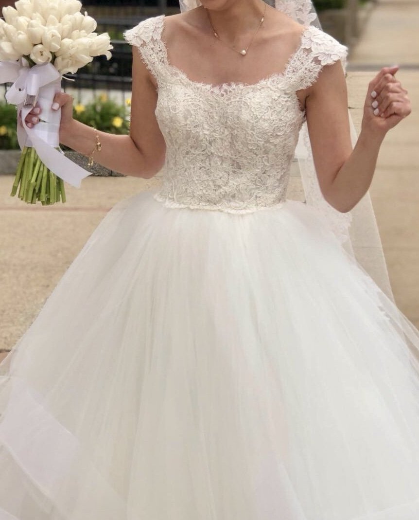 Lazaro 'Princess' size 6 used wedding dress front view on bride