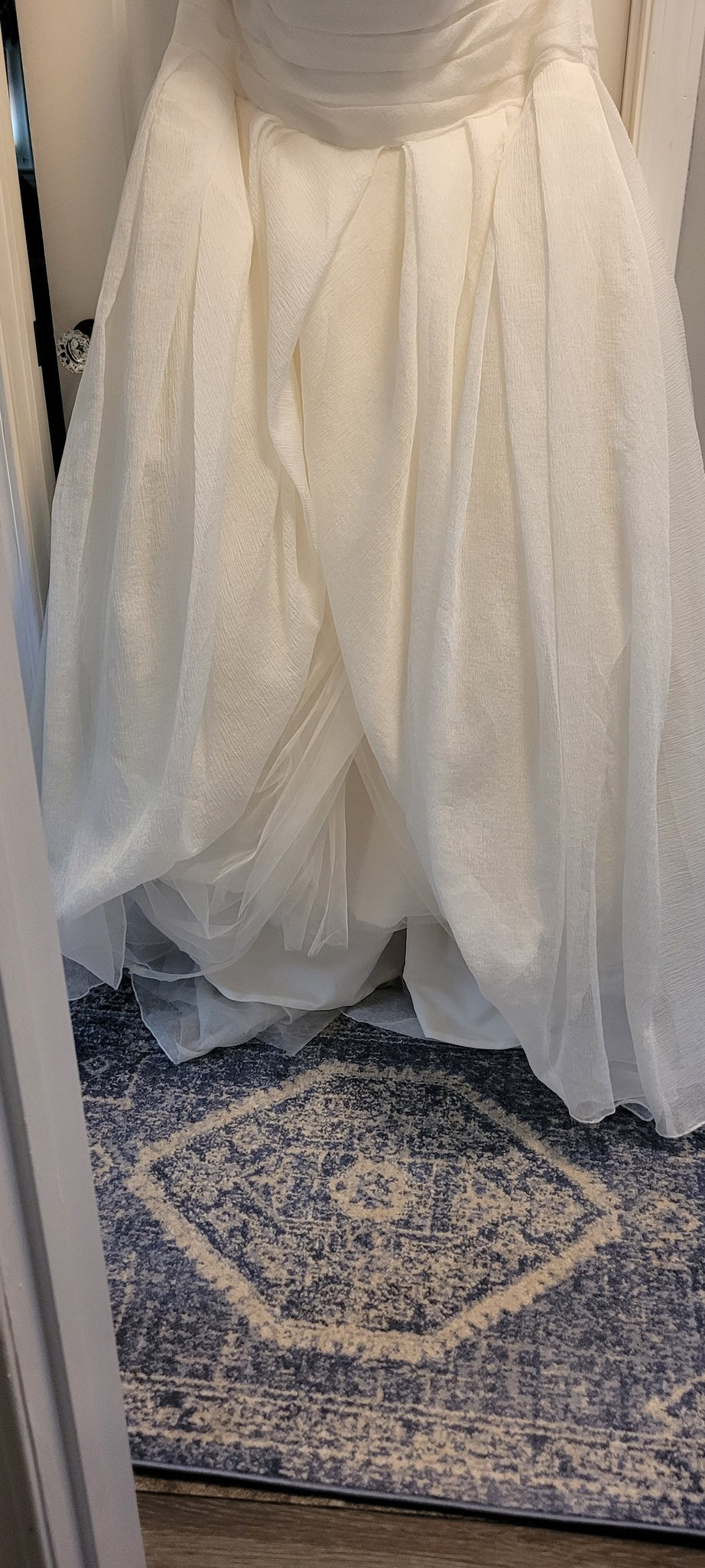 Vera Wang 'None' wedding dress size-22 NEW