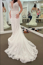 Load image into Gallery viewer, Unknown &#39;Laurette (sn: 000031837&#39; wedding dress size-12 SAMPLE
