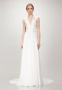 Theia 'Alicia' size 12 sample wedding dress front view on model