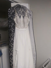 Load image into Gallery viewer, Jasmine &#39;F201007&#39; size 6 sample wedding dress front view on hanger

